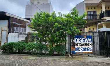 Disewakan Rumah 1,5 Lt, Rapi, Row 2 Mobil, Gading Griya