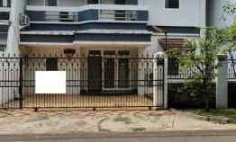 disewakan rumah bagus 2 lantai janur elok