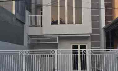 disewakan rumah bumi marina emas