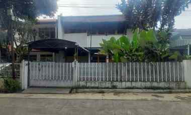 Rumah 2 Lantai untuk Kantor Sayap jl. Riau Martadinata Bandung