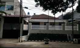 Disewakan Rumah di jl.cikatomas Kebayoran Baru Jakarta Selatan