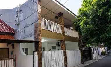 Sewa Rumah Cipete Utara Semua dekat Mall, Sekolah, Rs Blok M