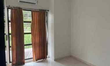 disewakan rumah di area favorit discovery bintaro