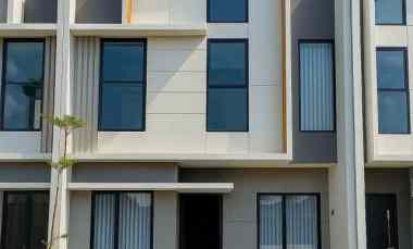 disewakan rumah eastern park