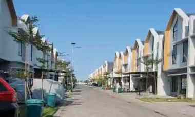 disewakan rumah eastern park