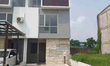 disewakan rumah forest mansion citraland