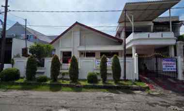 disewakan rumah full furnish di darmo harapan