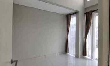 disewakan rumah grand pakuwon cluster adelaide