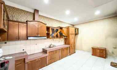 disewakan rumah jalan jemadi krakatau