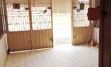 disewakan rumah jalan sumarsono ujung gg persatuan
