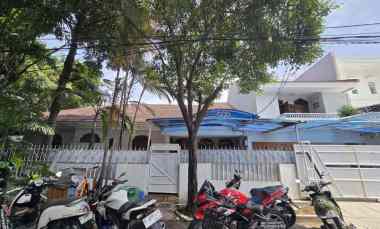 disewakan rumah jl cempaka putih tengah 27
