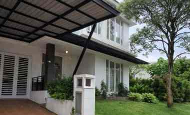 disewakan rumah jl emerald bintaro cluster