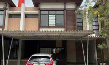 disewakan rumah jl mh thamrin lippo cikarang