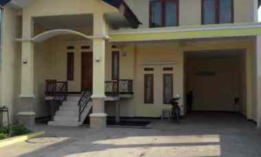 disewakan rumah jl raya cipanas belakang