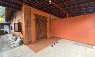 disewakan rumah jl utama ii no 956 rt 09