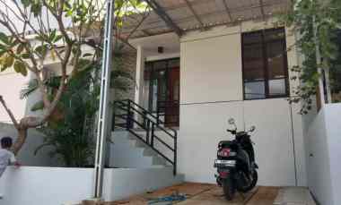 disewakan rumah jln alternatif bic desa