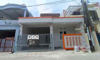 disewakan rumah kota harapan indah bekasi