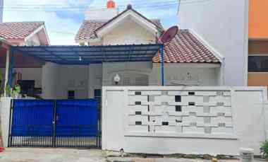 disewakan rumah metland menteng cakung