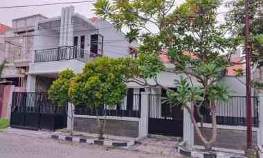 Rumah 1.5 LT, di Medokan, Siap Dihuni, Carport 1 Mobil, Row Jalan 2 MBL