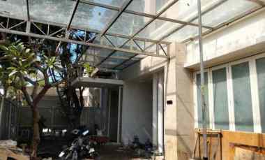 disewakan rumah palm beach pakuwon city