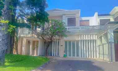 disewakan rumah palm beach pakuwon city