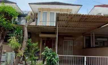 disewakan rumah pantai mentari