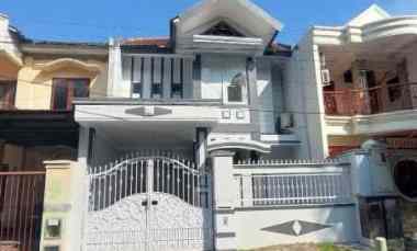 disewakan rumah pantai mentari