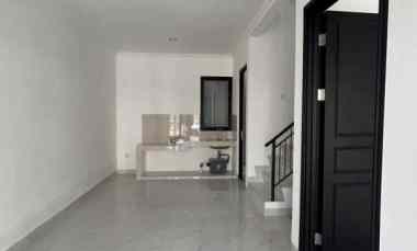 disewakan rumah pasir putih 5 pik2