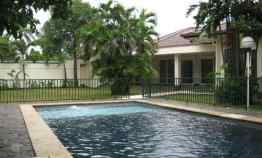 For Rent Beautiful Garden House Inside Compound at Pejaten