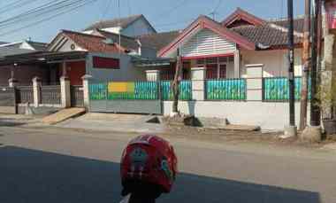 disewakan rumah perum teluk akses jalan utama