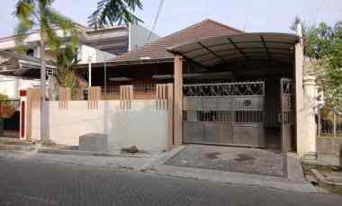 disewakan rumah simpang darmo permai utara