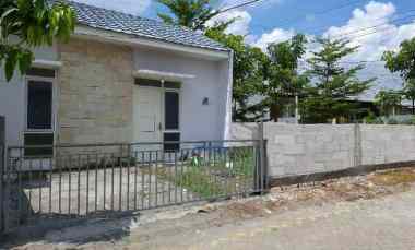 disewakan rumah slempit