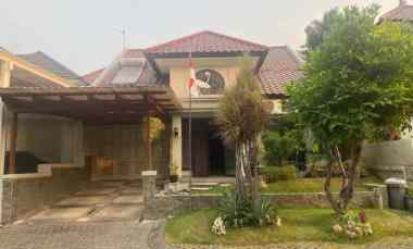 disewakan rumah south emerald mansion