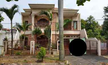 disewakan rumah taman modern