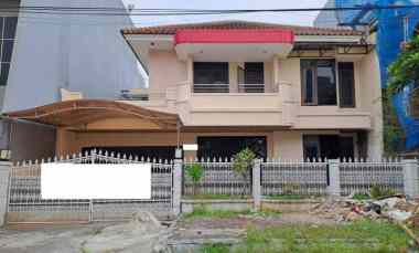Disewakan Rumah Mewah Bagus 2 Lantai di Taman Modern Cakung Siap Huni