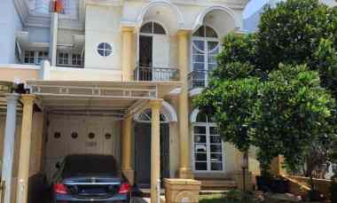 disewakan rumah the riviera garden