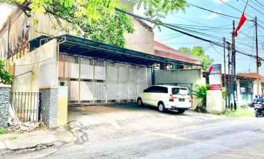 disewakan rumah usaha bratang wetan surabaya