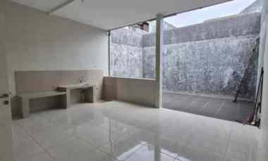 Rumah Full Renov Valencia Strait Puri Surya Jaya 2 Lantai 1,35M