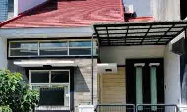 disewakan rumah villa valencia