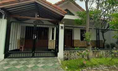 disewakan rumah wonocolo