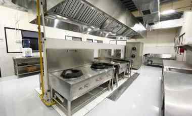 ex central kitchen carl s junior group