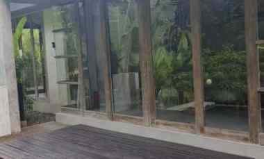 for sale a prime land and villa complex