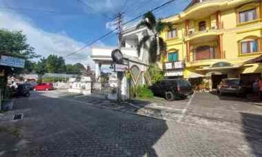 guest house dijual di jogja dekat amplaz
