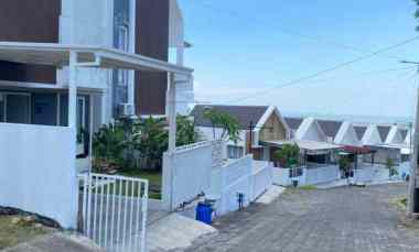 hunian eksklusif di puncak perbukitan