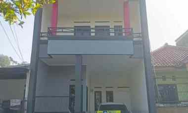 Jual Cepat Rumah Siap Huni 2 Lantai di Cipageran