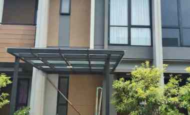 jual cepat rumah summarecon bekasi dekat stasiun c0794