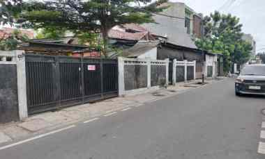jual rumah 3 bangunan