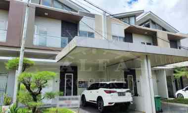 jual rumah baru semi furnish siap huni