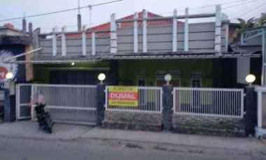 gambar jual rumah beserta tanahnya