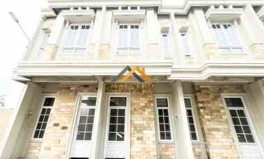 jual rumah di komplek harmoni regency jalan bono medan